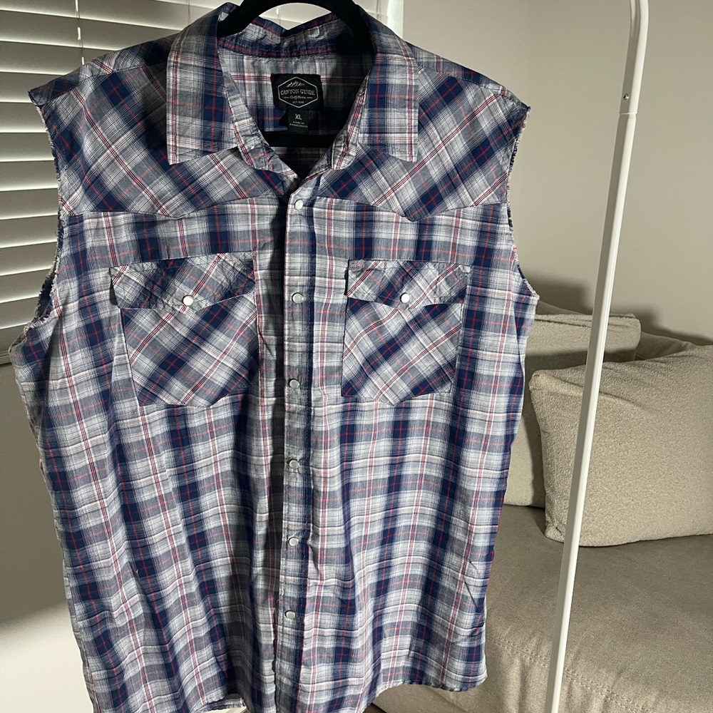 Plaid Sleeveless Men's Shirt